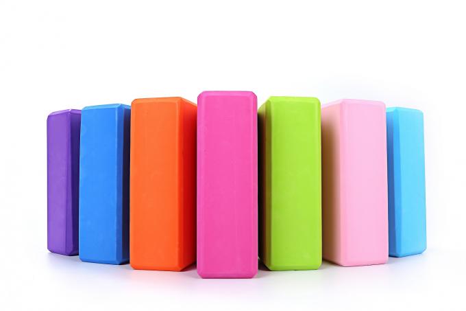 Özel Geri Dönüştürülmüş Yoga Bloğu Saf Renk Dengesi ve Desteği Gücü Artırır 3